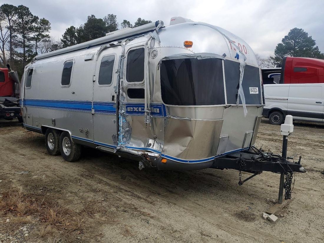 1989 AIRSTREAM EXCELLA