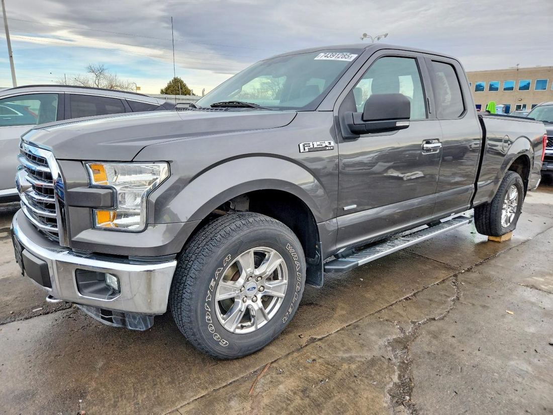 2015 FORD F150