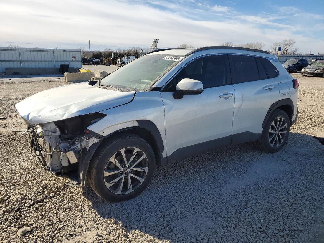 2022 TOYOTA COROLLA CROSS