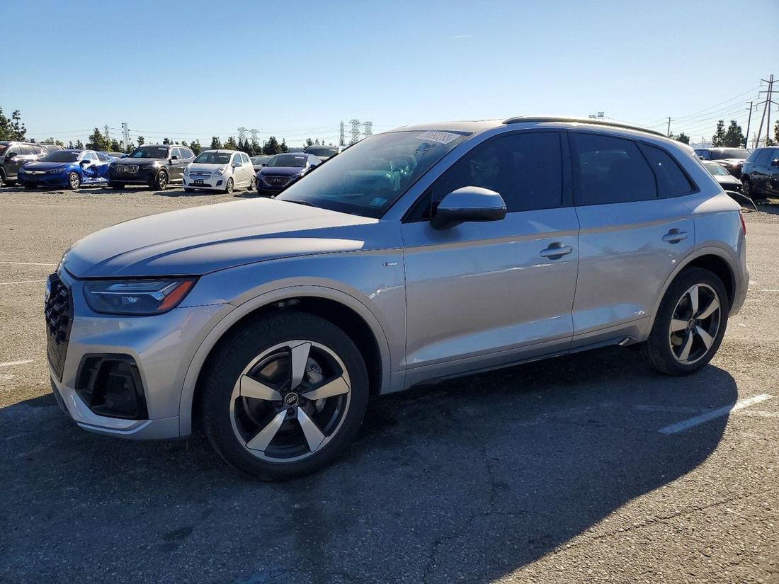 2022 AUDI Q5
