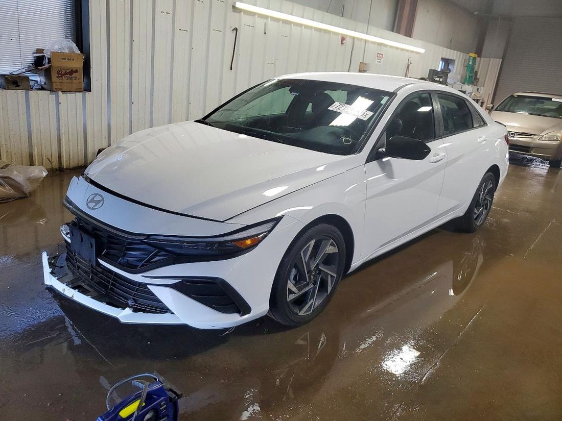 2025 HYUNDAI ELANTRA HYBRID
