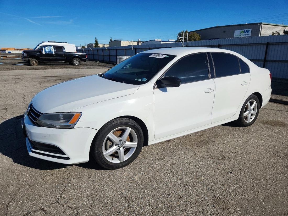 2016 VOLKSWAGEN JETTA