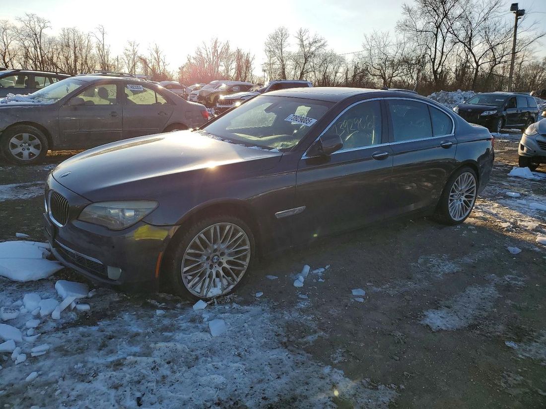 2011 BMW 750