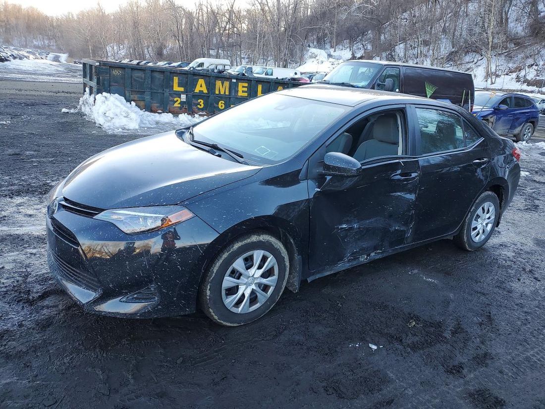 2018 TOYOTA COROLLA