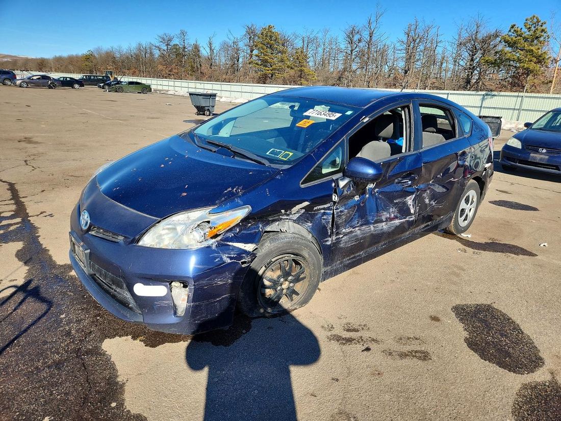 2014 TOYOTA PRIUS