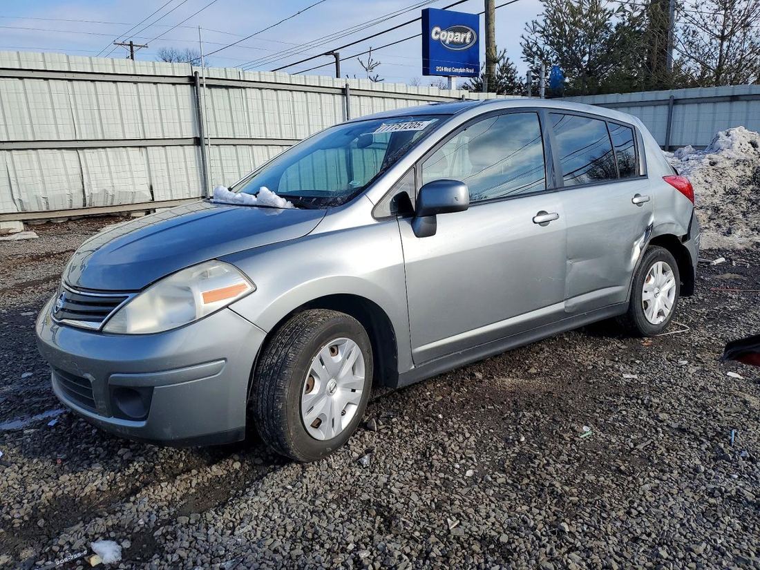 2011 NISSAN VERSA