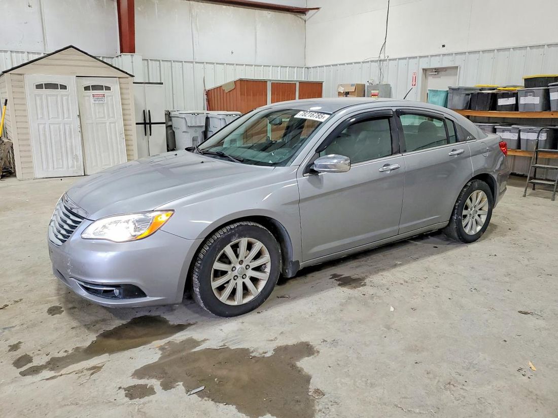 2014 CHRYSLER 200