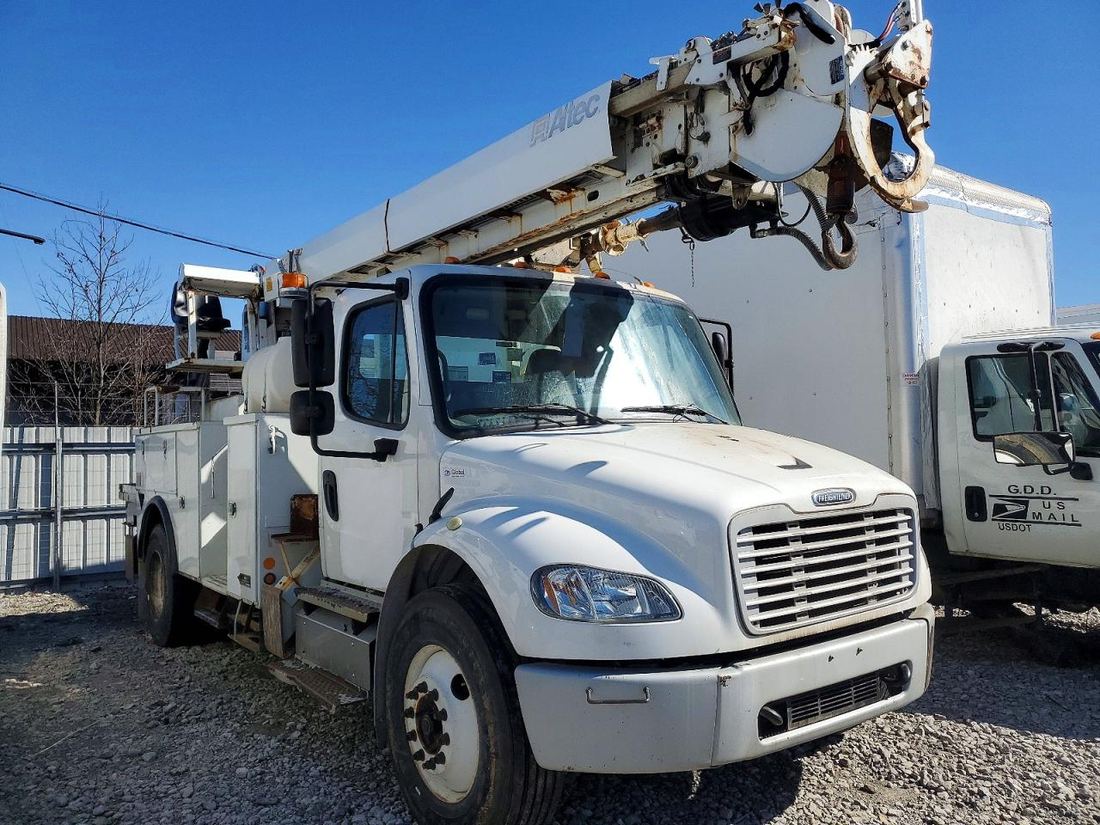 2014 FREIGHTLINER M2