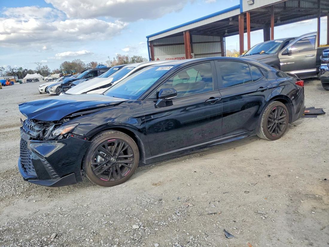 2026 TOYOTA CAMRY