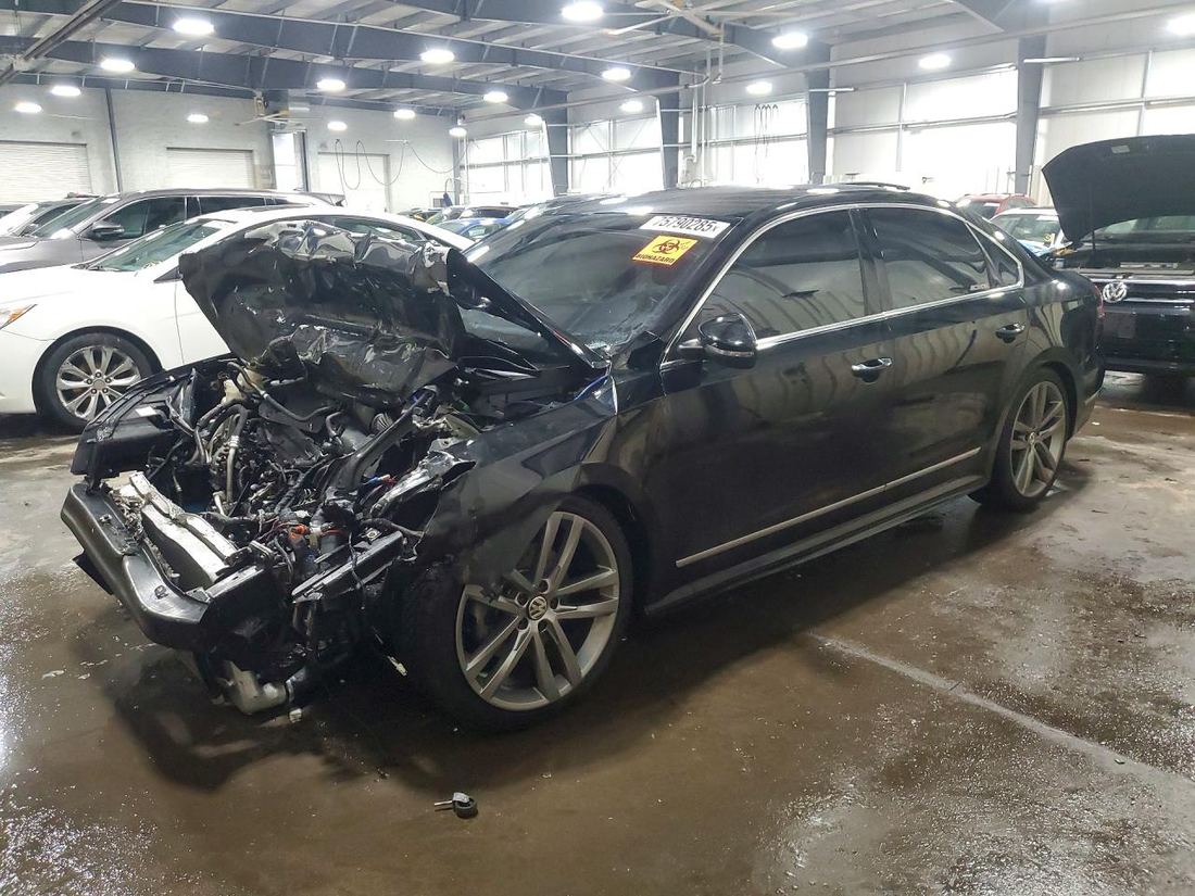 2016 VOLKSWAGEN PASSAT