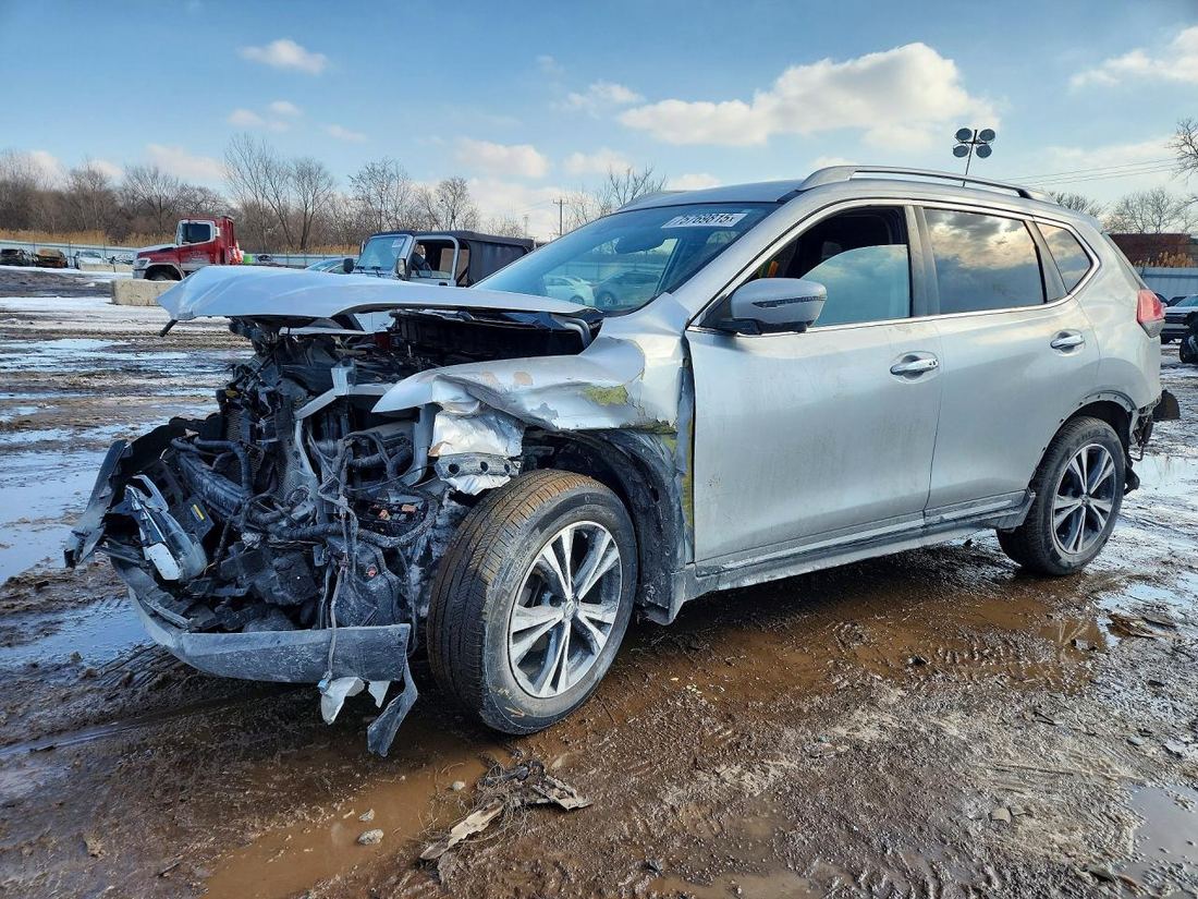 2017 NISSAN ROGUE