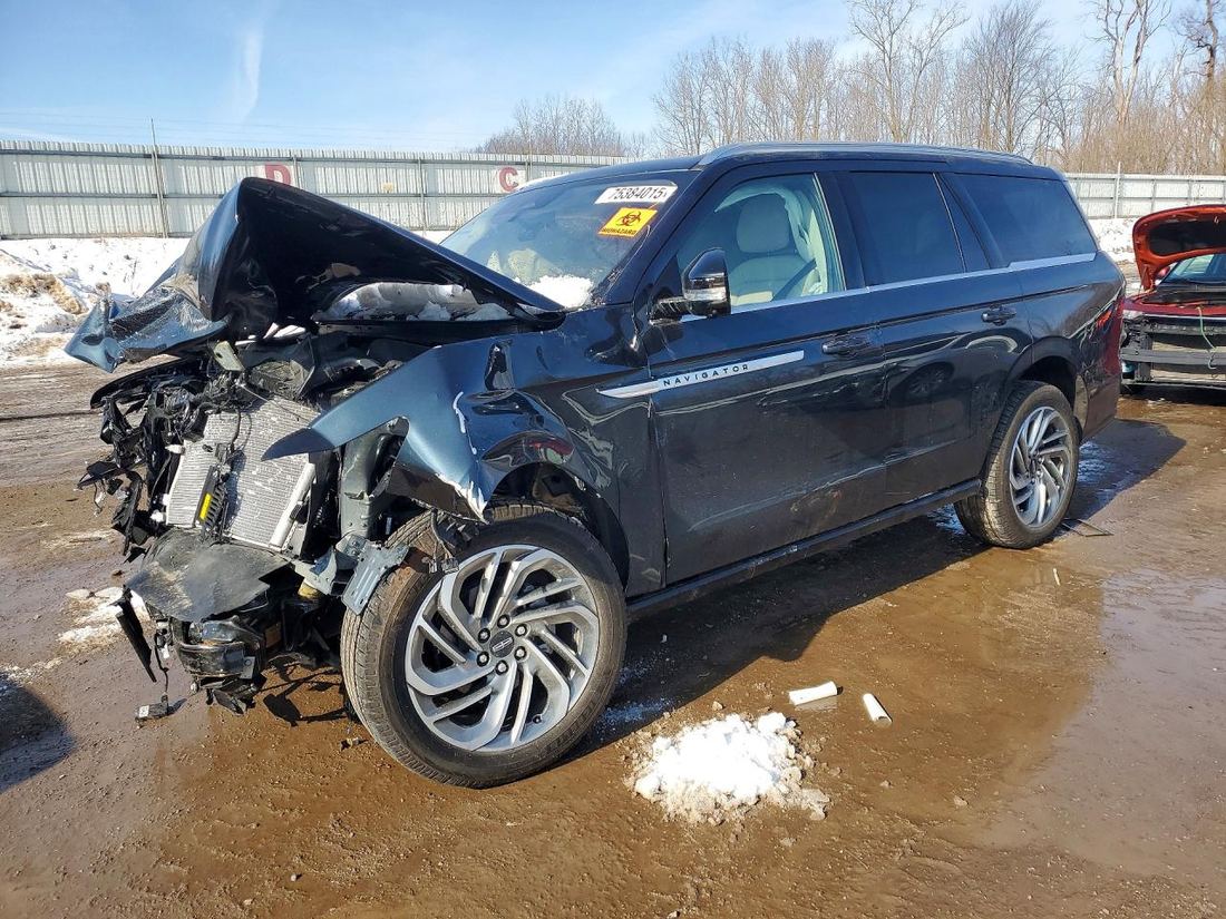 2025 LINCOLN NAVIGATOR