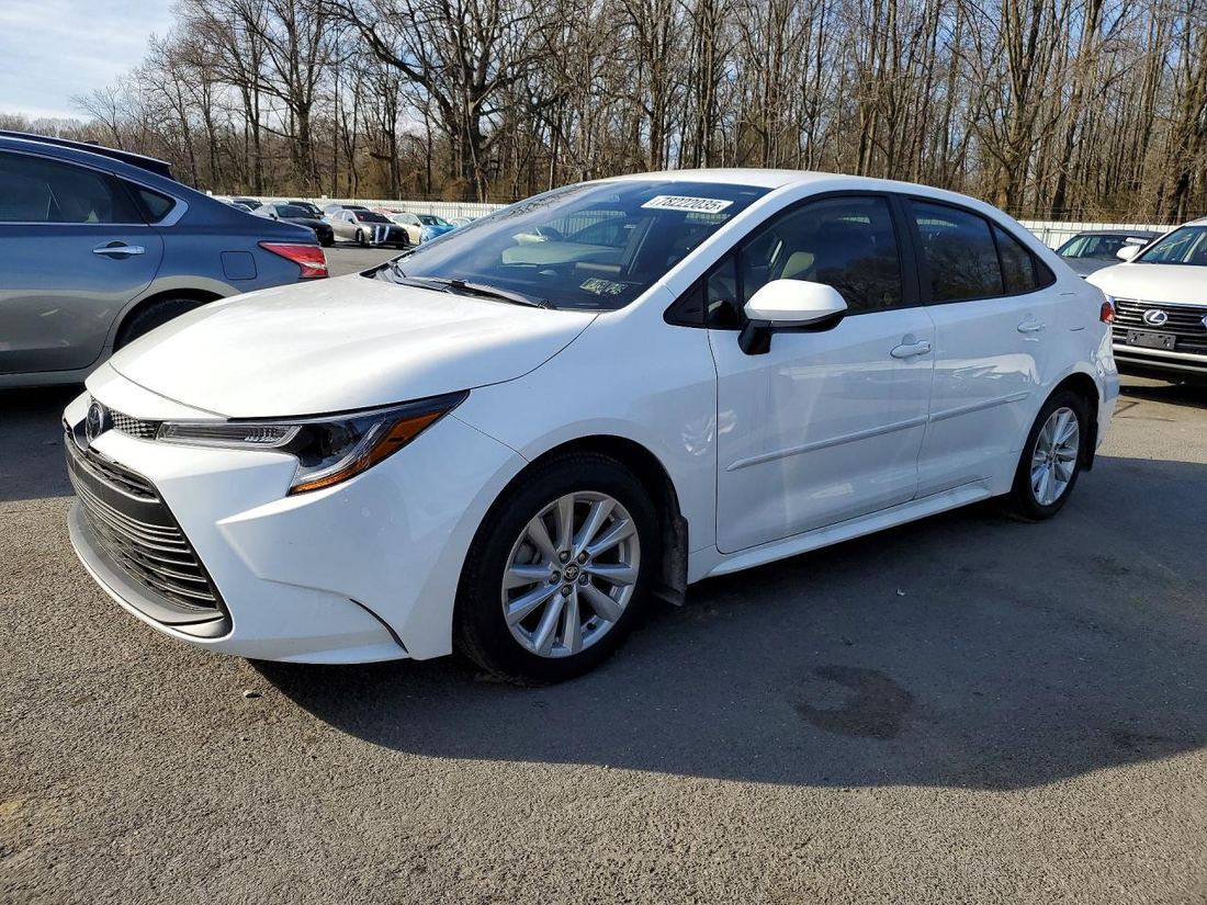 2025 TOYOTA COROLLA