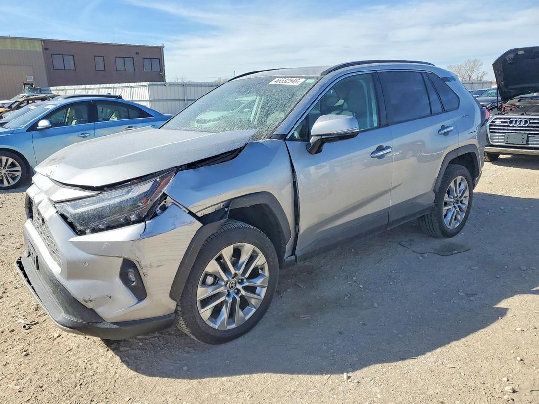 2024 TOYOTA RAV4