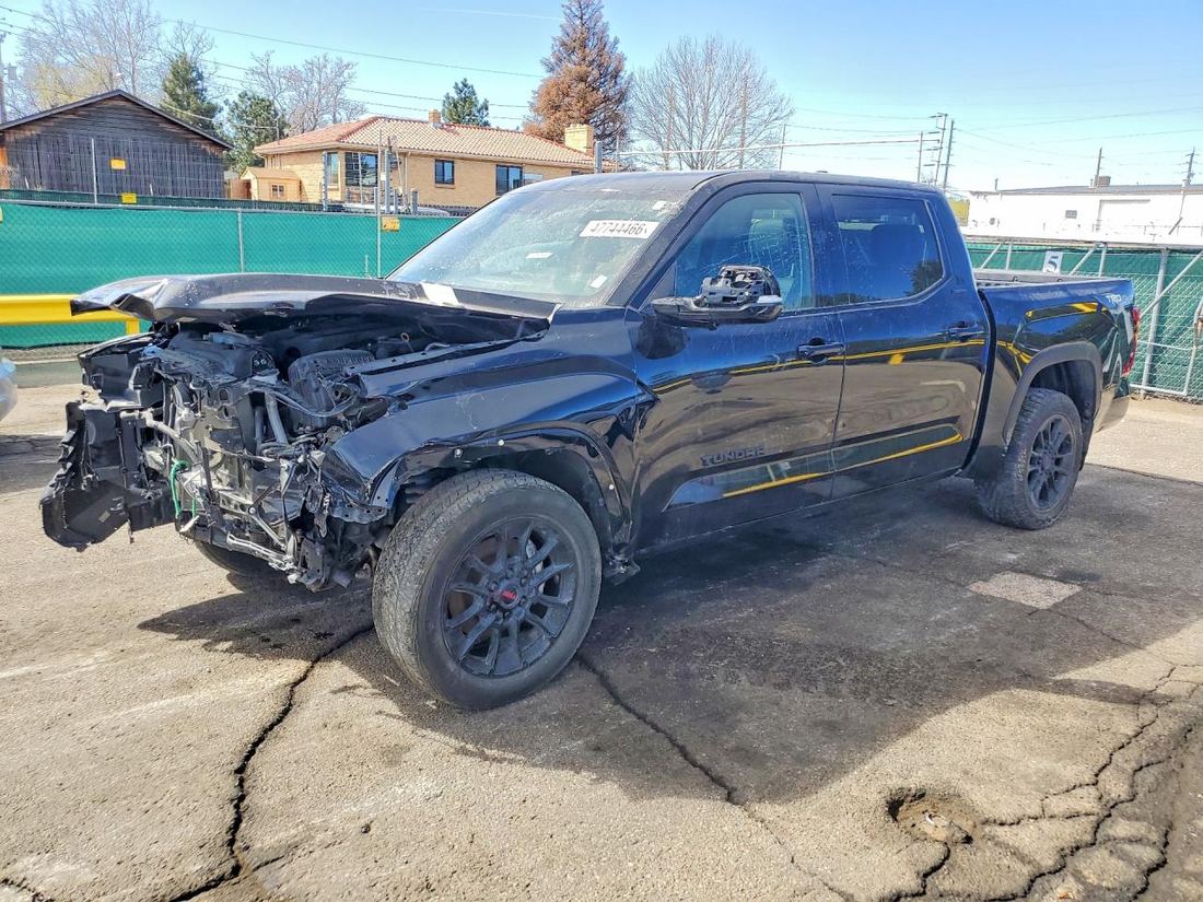 2024 TOYOTA TUNDRA