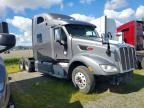 2012 PETERBILT 587