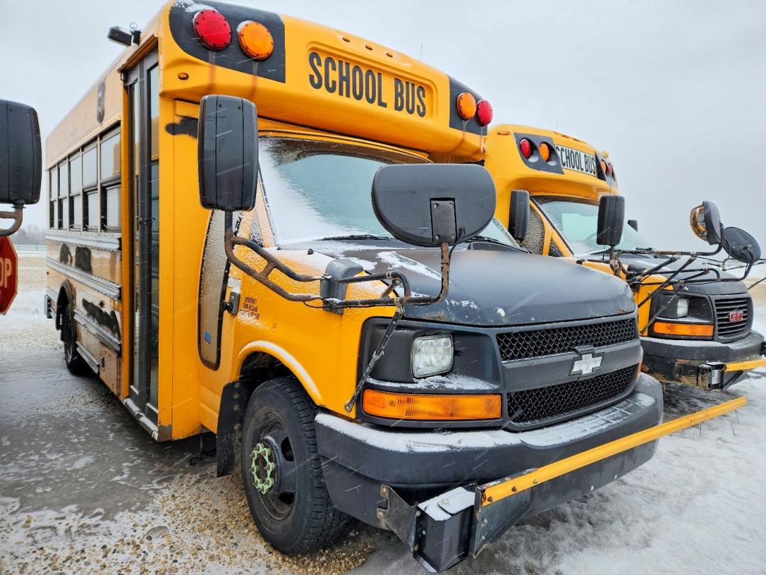 2011 CHEV EXPRESS G3500