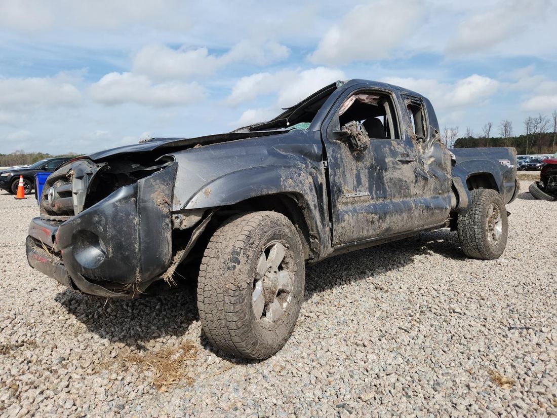 2010 TOYOTA TACOMA