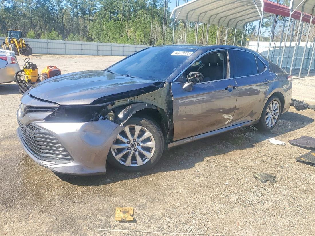 2018 TOYOTA CAMRY