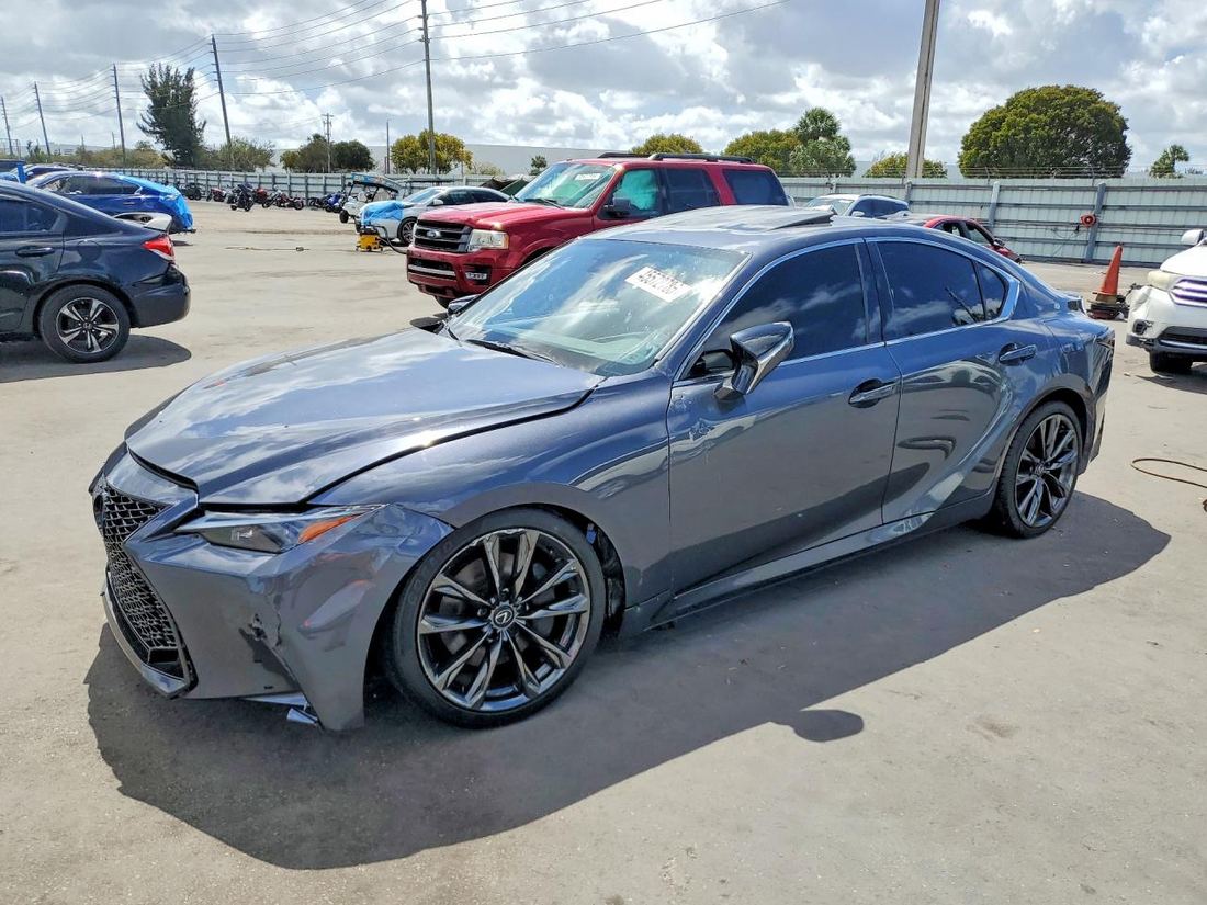 2023 LEXUS IS 350
