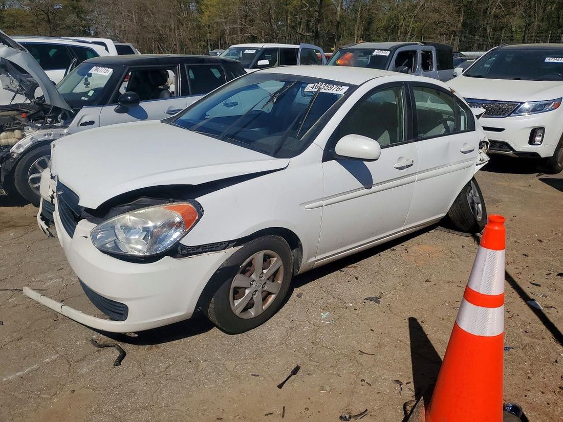 2011 HYUNDAI ACCENT