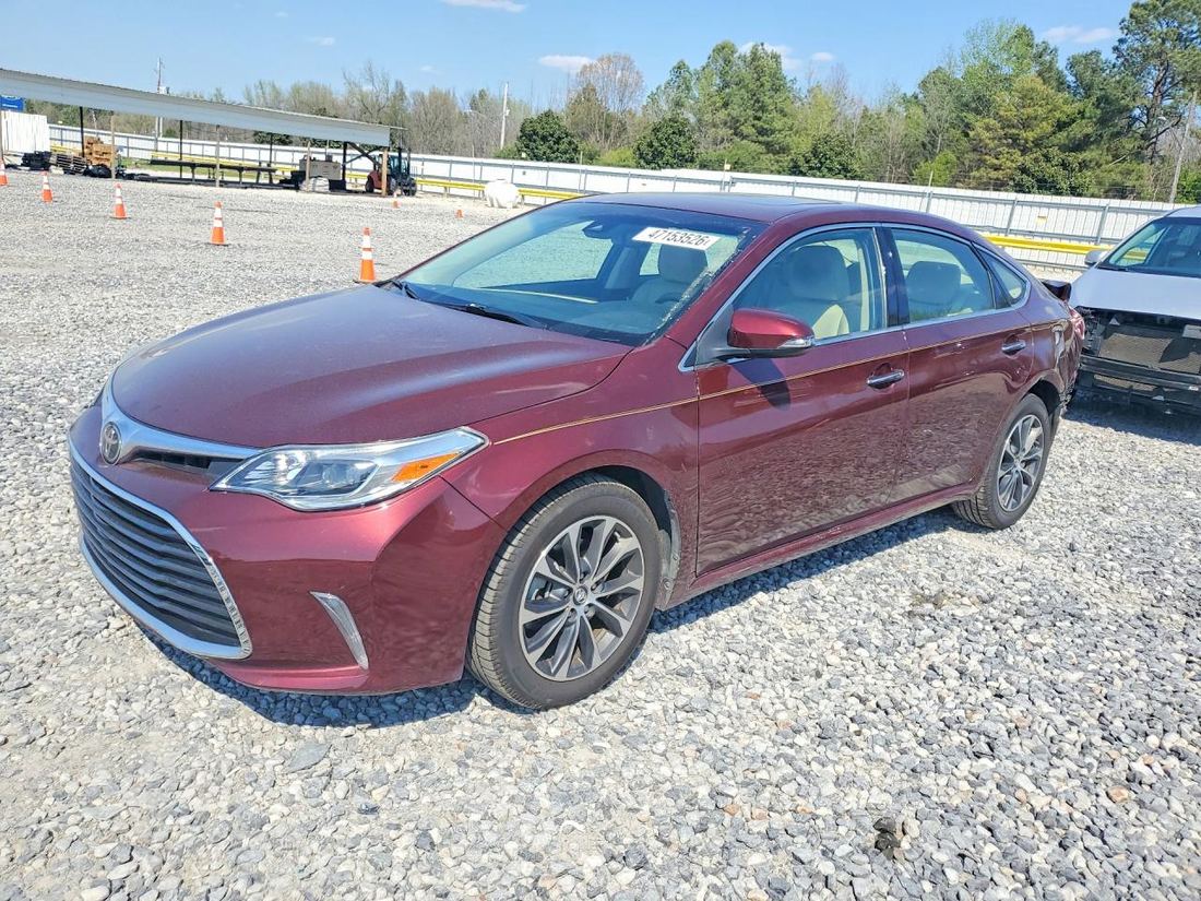 2018 TOYOTA AVALON