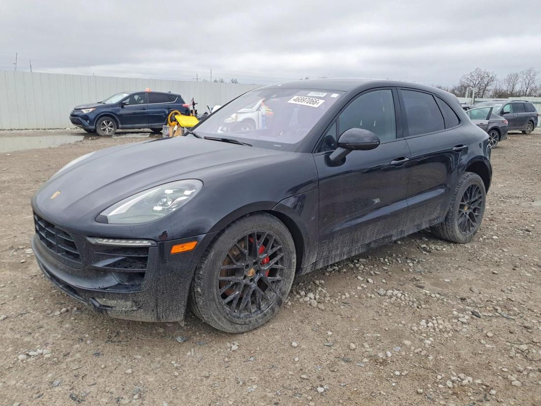2017 PORSCHE MACAN