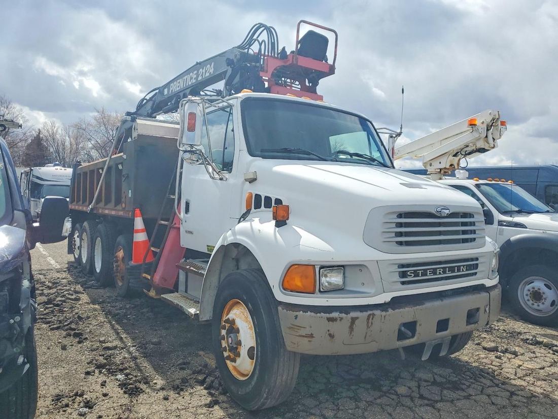 2009 STERLING TRUCK ACTERRA