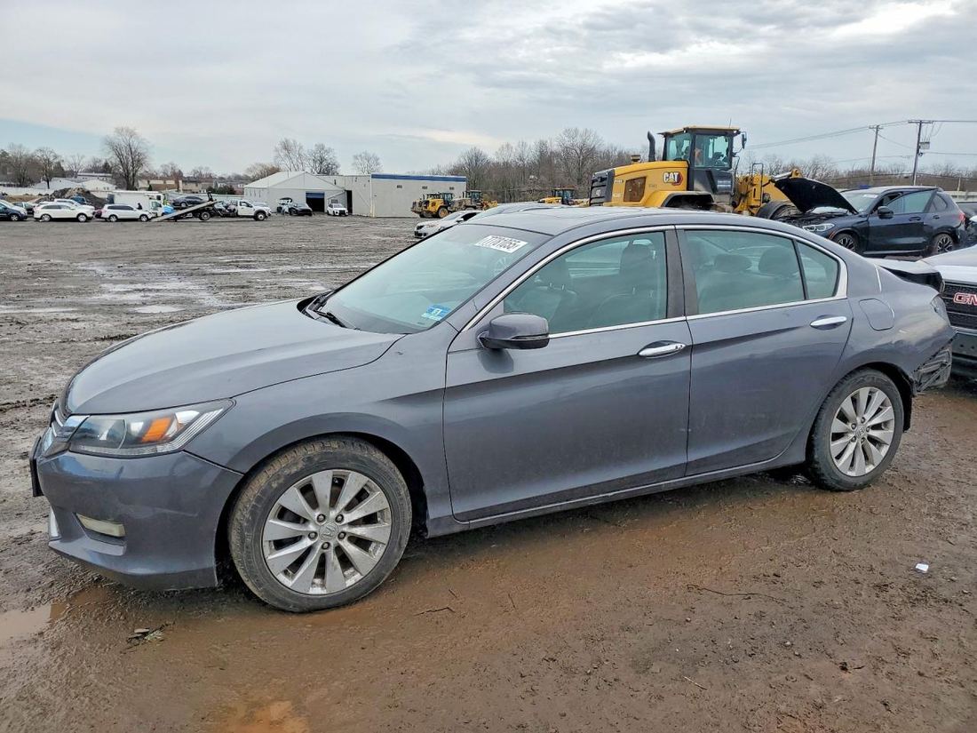 2013 HONDA ACCORD