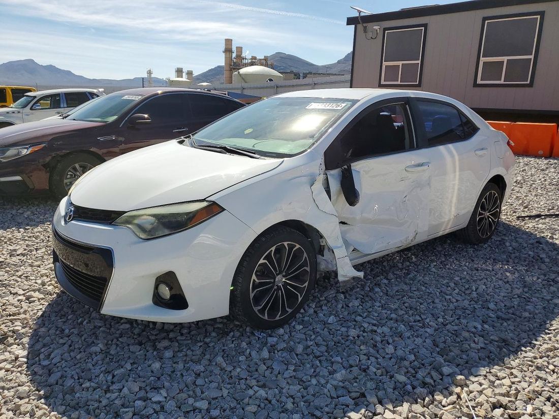 2015 TOYOTA COROLLA