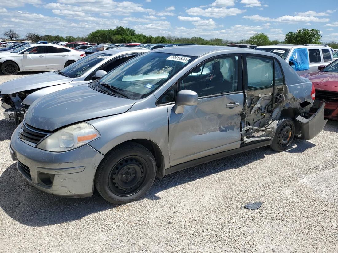 2010 NISSAN VERSA