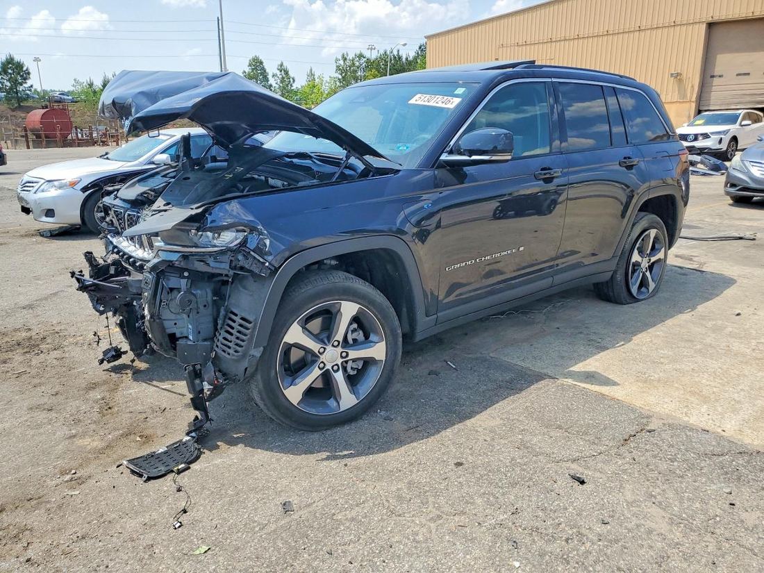 2024 JEEP GRAND CHEROKEE