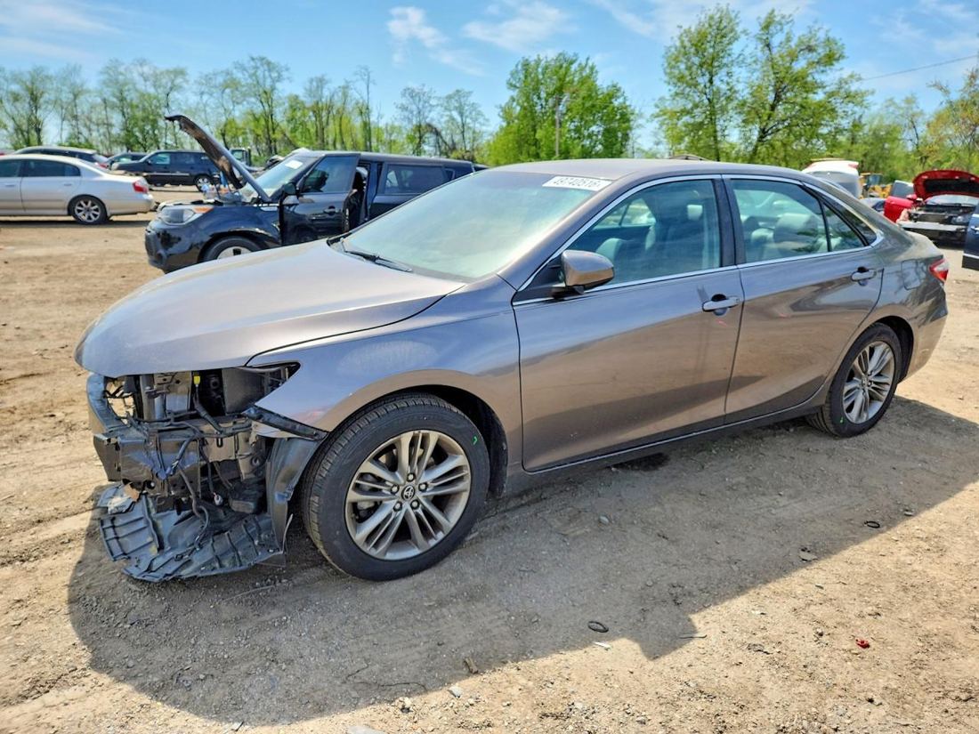 2017 TOYOTA CAMRY