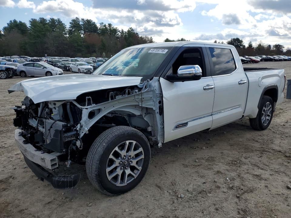2025 TOYOTA TUNDRA