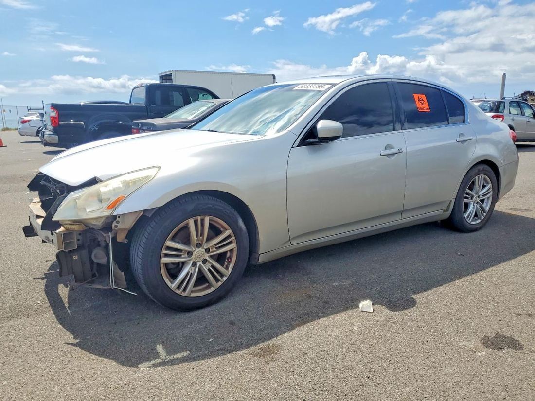 2013 INFINITI G37 SEDAN