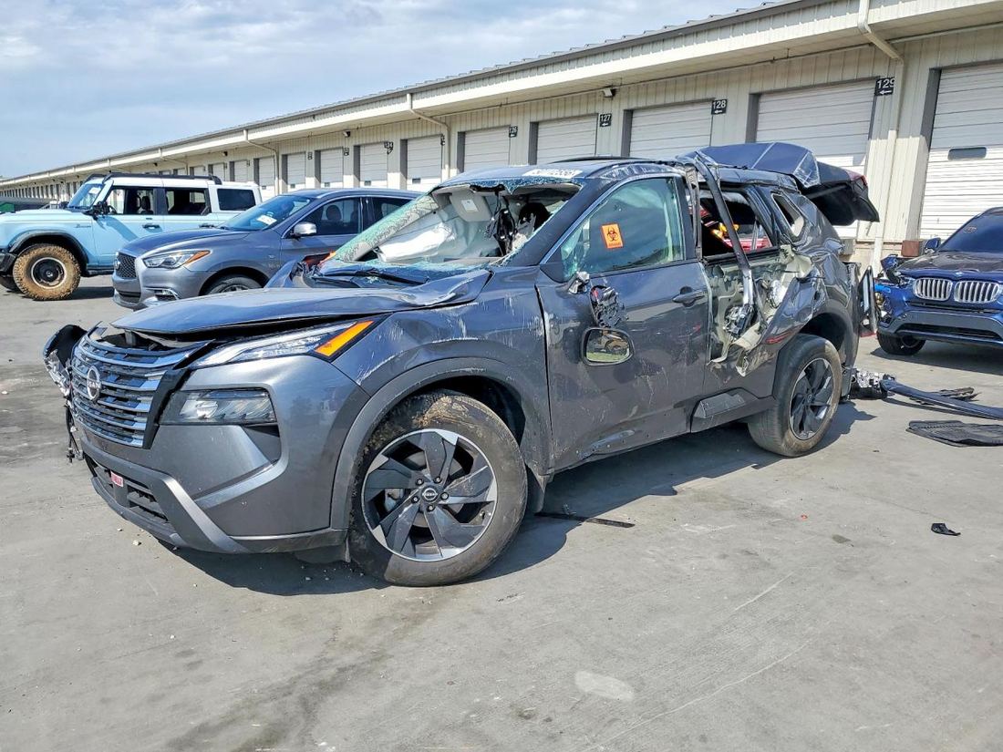 2025 NISSAN ROGUE