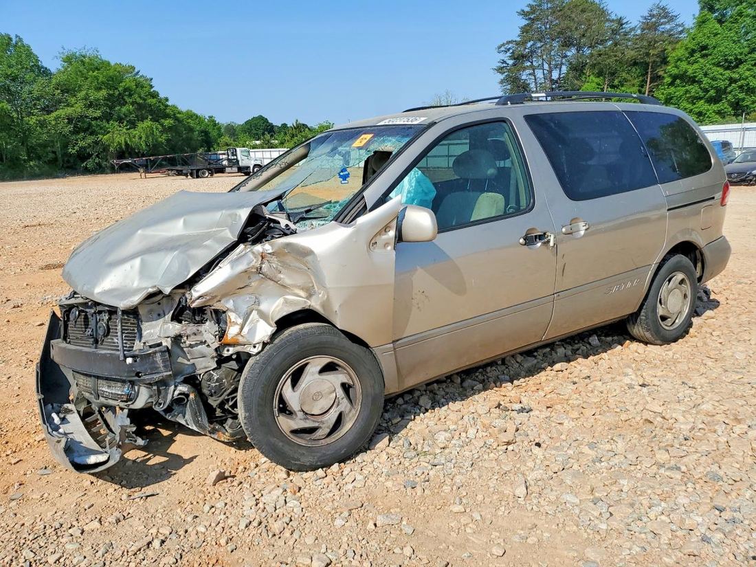 2002 TOYOTA SIENNA