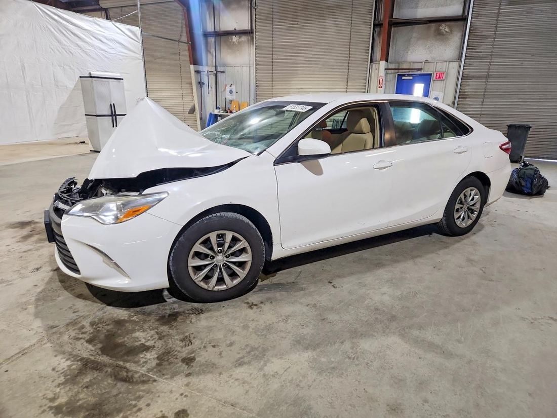 2017 TOYOTA CAMRY