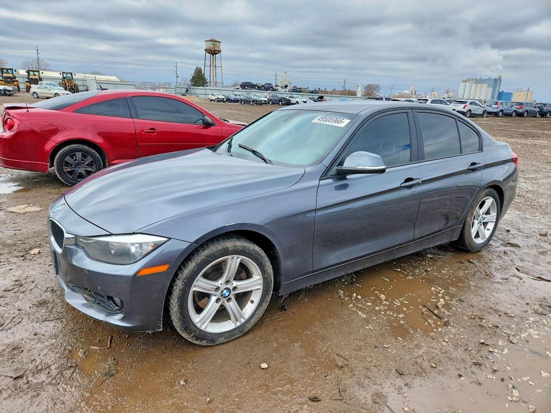 2013 BMW 320