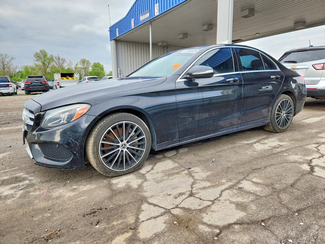 2015 MERCEDES-BENZ C