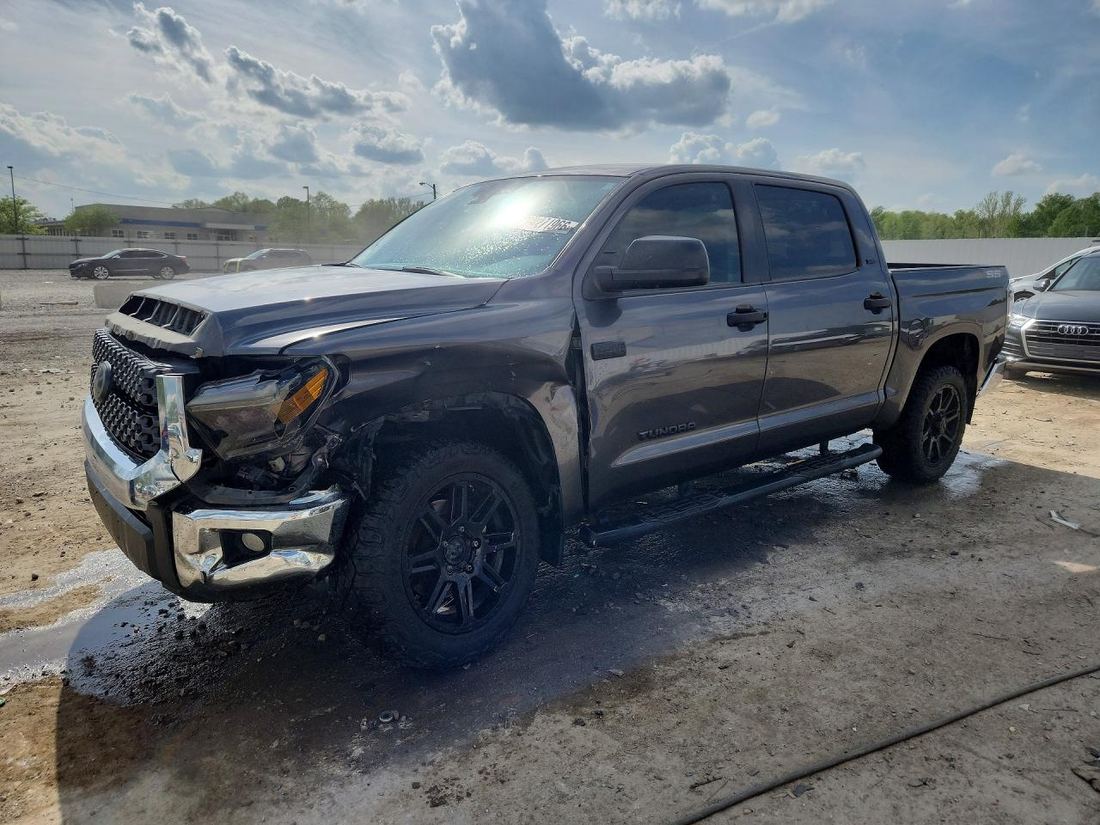 2020 TOYOTA TUNDRA