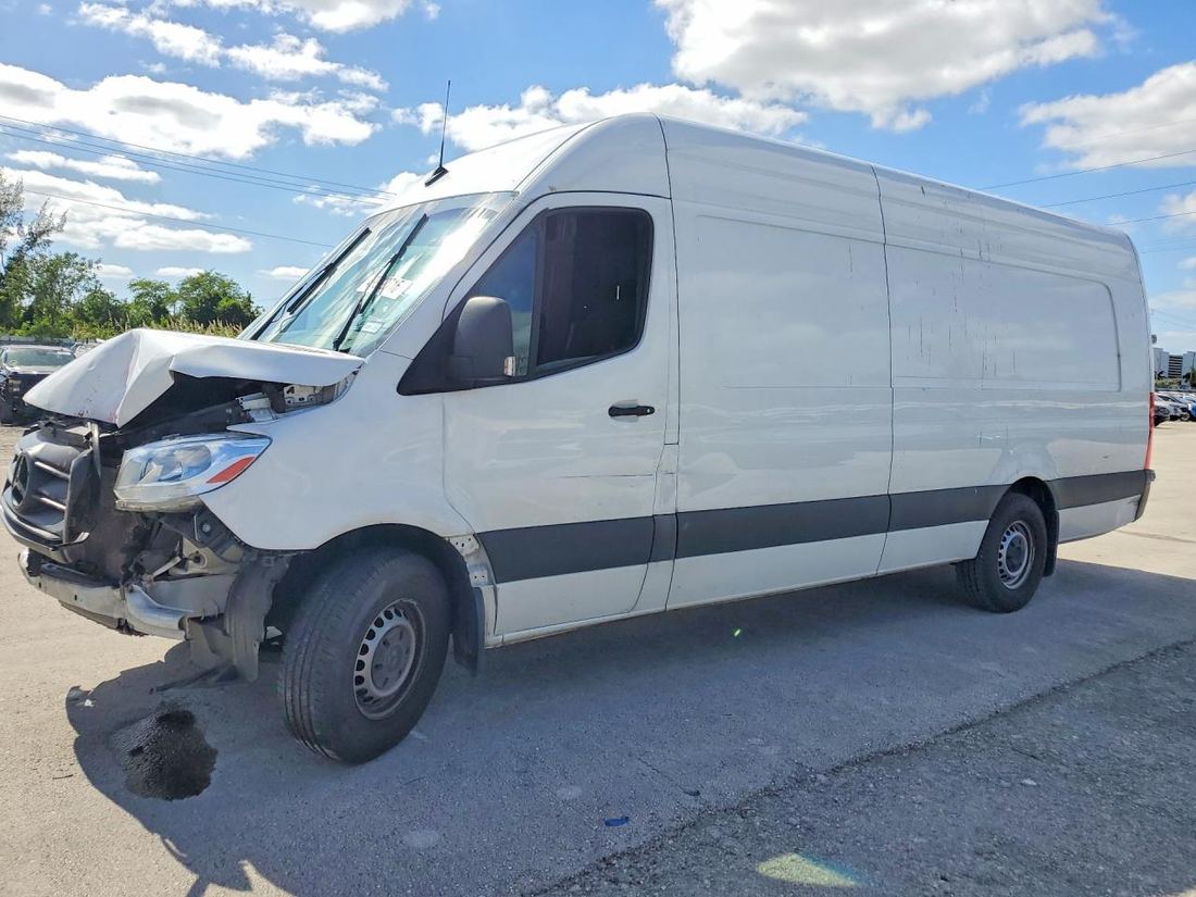 2024 MERCEDES BENZ SPRINTER