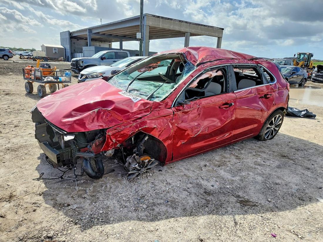 2018 HYUNDAI ELANTRA GT