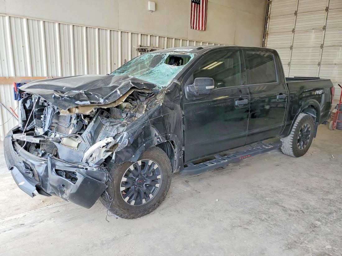 2021 NISSAN TITAN