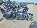2017 HARLEY-DAVIDSON FLHX