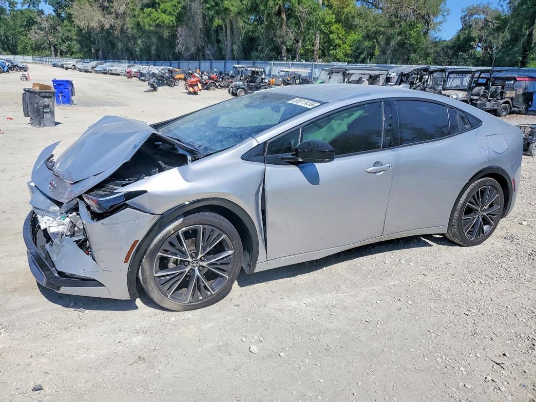 2024 TOYOTA PRIUS