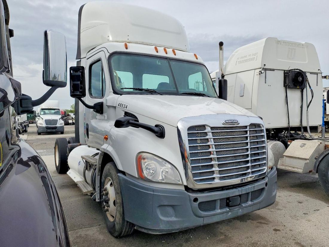 2018 FREIGLINER CASCADIA 113