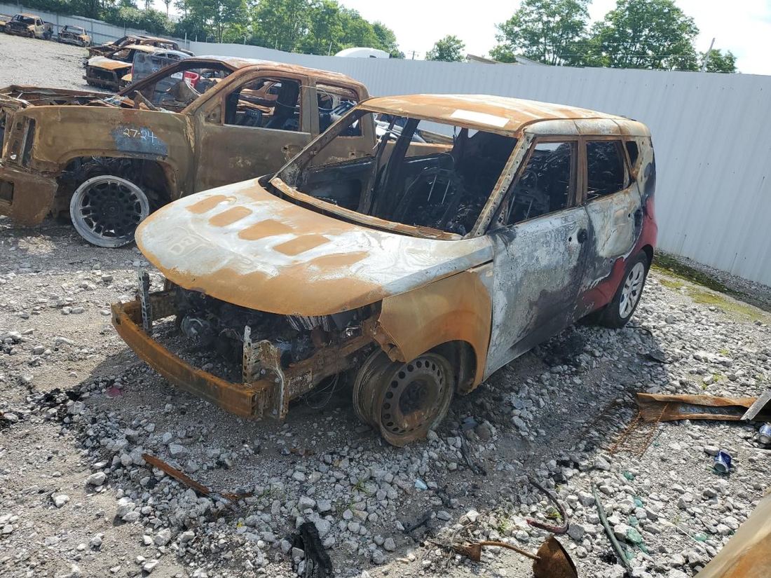 2022 KIA SOUL
