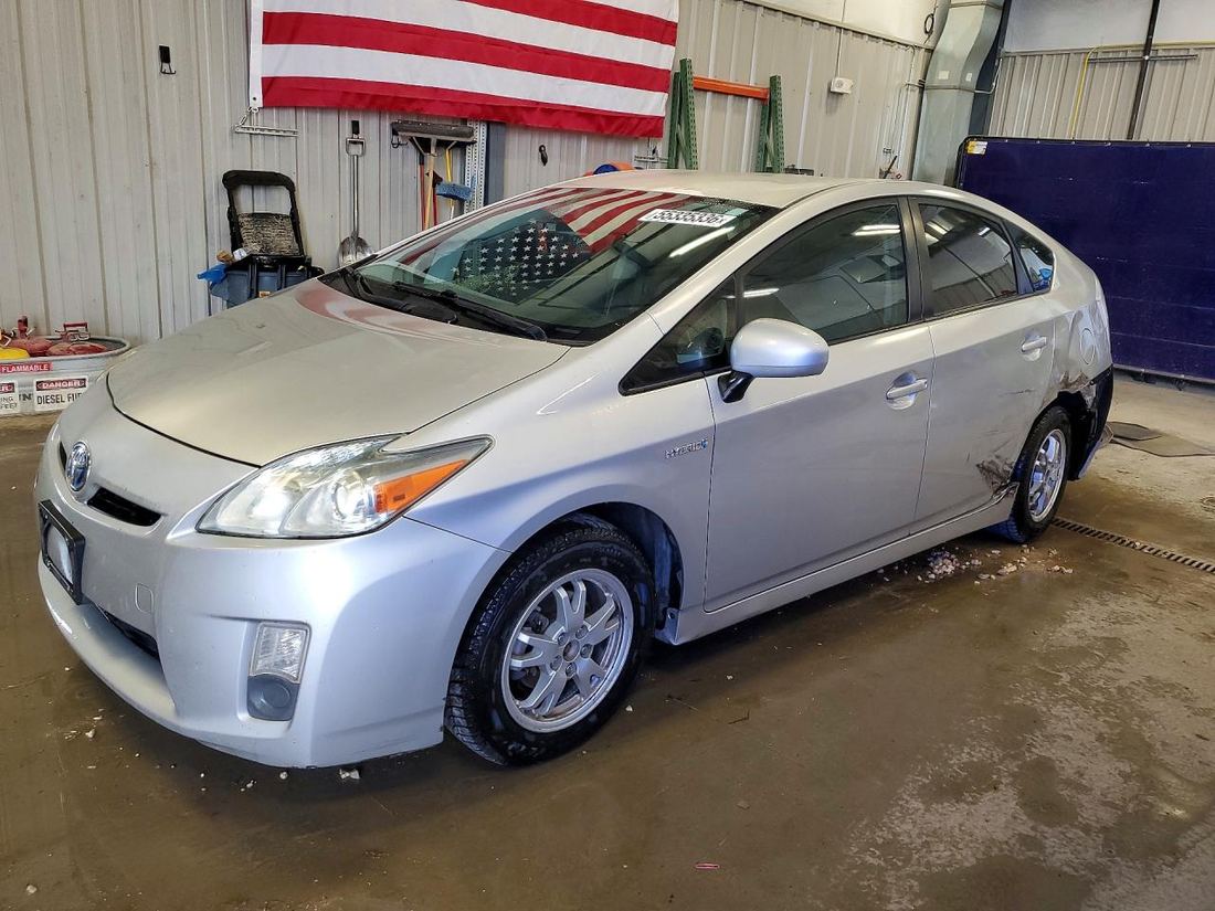 2010 TOYOTA PRIUS