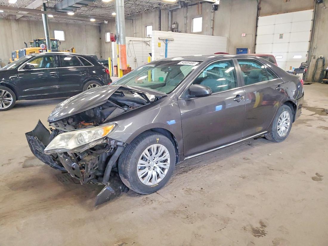 2012 TOYOTA CAMRY
